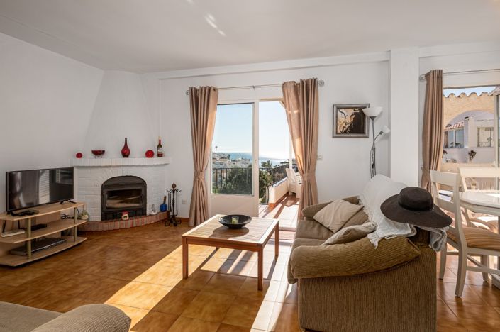 Image No.23-2 Bed Apartment for sale