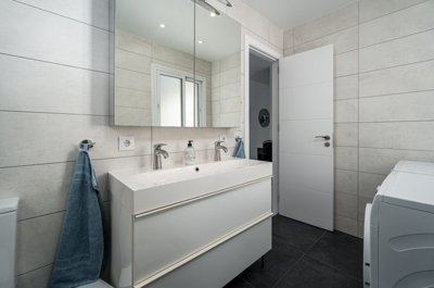 bzpaap120383018191024v07f35