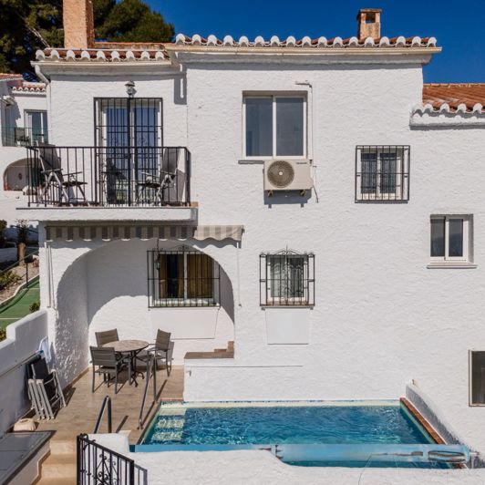 Image No.17-3 Bed Semi-Detached for sale