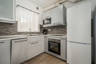 bzpaap120373018461024v08596