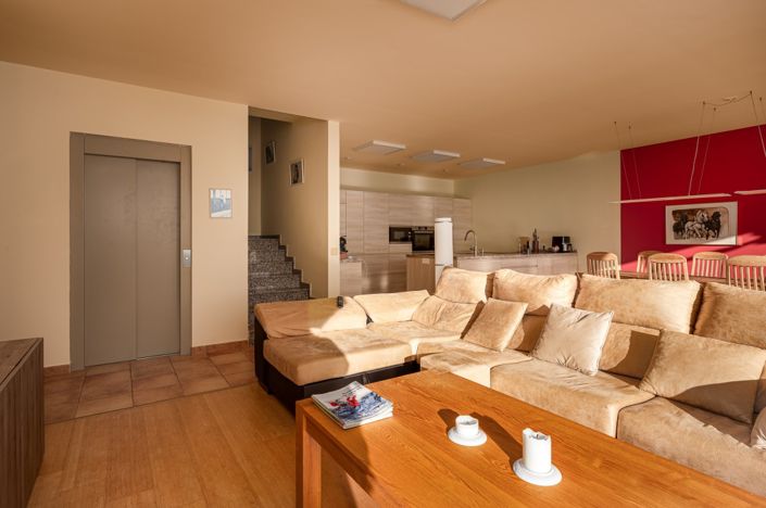 Image No.17-3 Bed Villa for sale