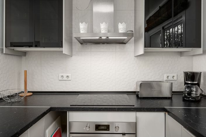 Image No.10-4 Bed Townhouse for sale