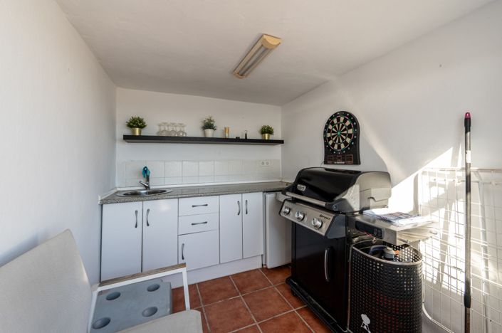 Image No.22-4 Bed Townhouse for sale