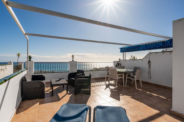 Image No.3-4 Bed Townhouse for sale