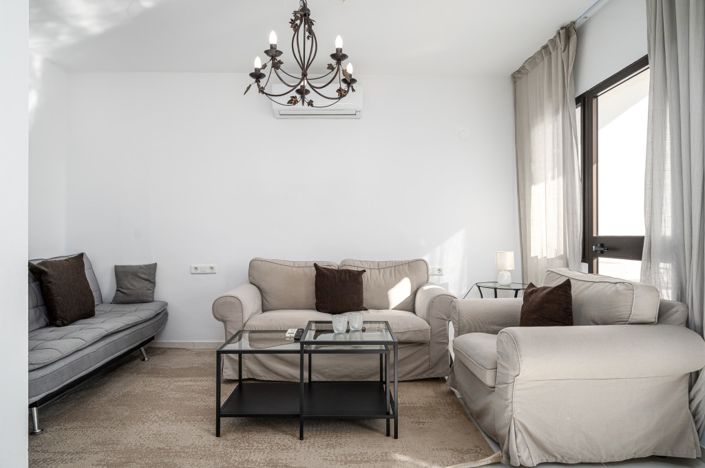 Image No.8-4 Bed Townhouse for sale