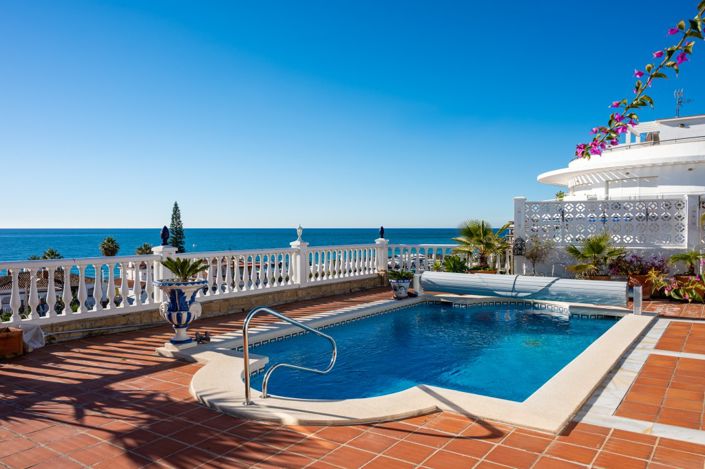 Image No.23-3 Bed Villa for sale