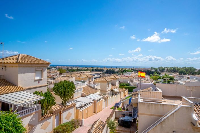 Image No.19-2 Bed Townhouse for sale