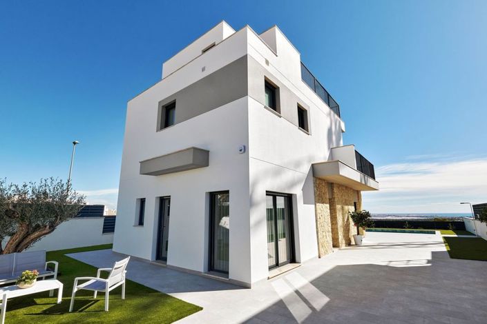 Image No.54-4 Bed Villa for sale