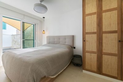 bzpaap120823030691024v06cb9