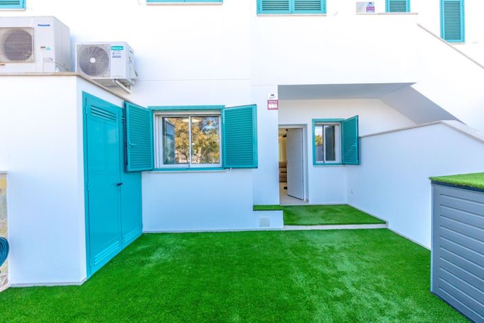 Image No.21-3 Bed Property for sale