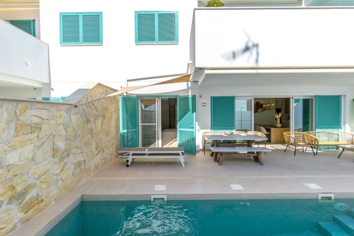 Image No.5-3 Bed Property for sale