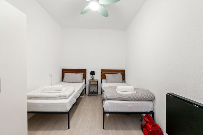 Image No.11-3 Bed Apartment for sale