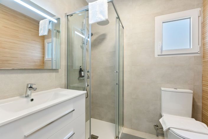 Image No.13-3 Bed Apartment for sale