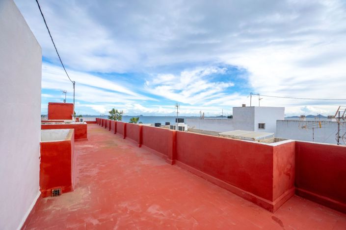 Image No.20-3 Bed Apartment for sale