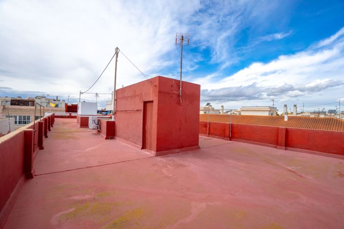 Image No.27-3 Bed Apartment for sale