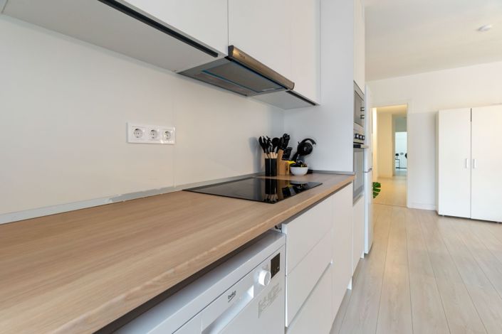 Image No.7-3 Bed Apartment for sale