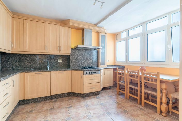 Image No.5-3 Bed Apartment for sale