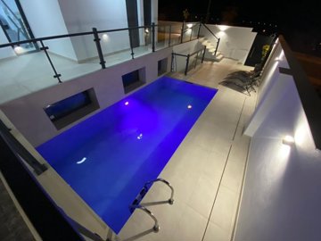 bzpaap120943032591024v065a7