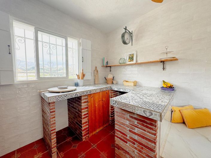 Image No.16-6 Bed Villa for sale