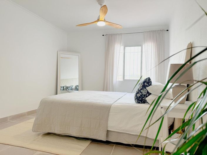 Image No.28-6 Bed Villa for sale