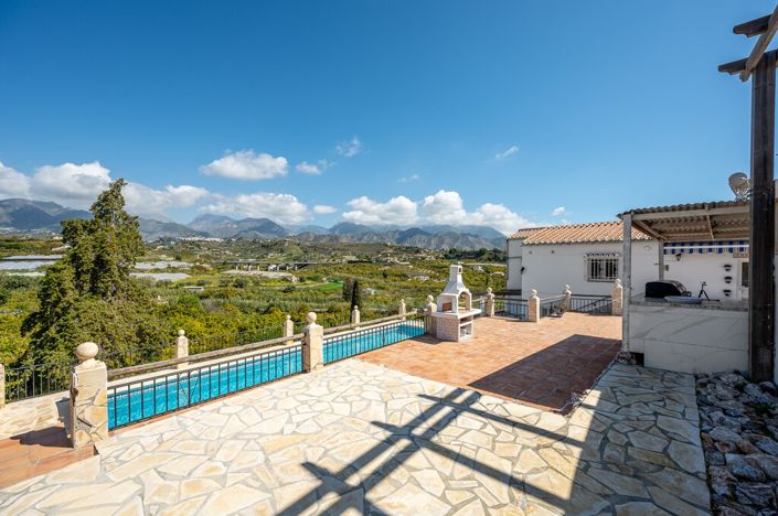 Image No.37-6 Bed Villa for sale