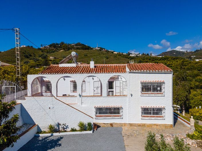 Image No.7-6 Bed Villa for sale