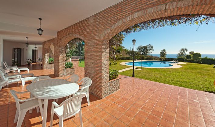 Image No.4-7 Bed Villa for sale