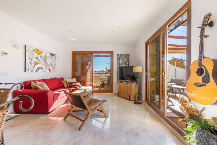 Image No.2-2 Bed Property for sale