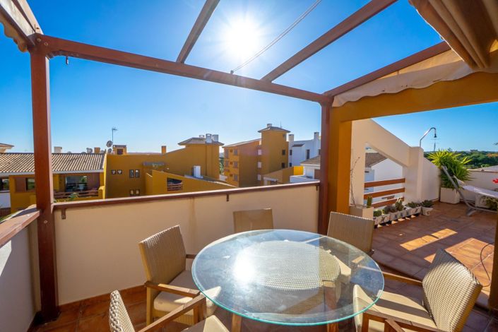 Image No.24-2 Bed Property for sale