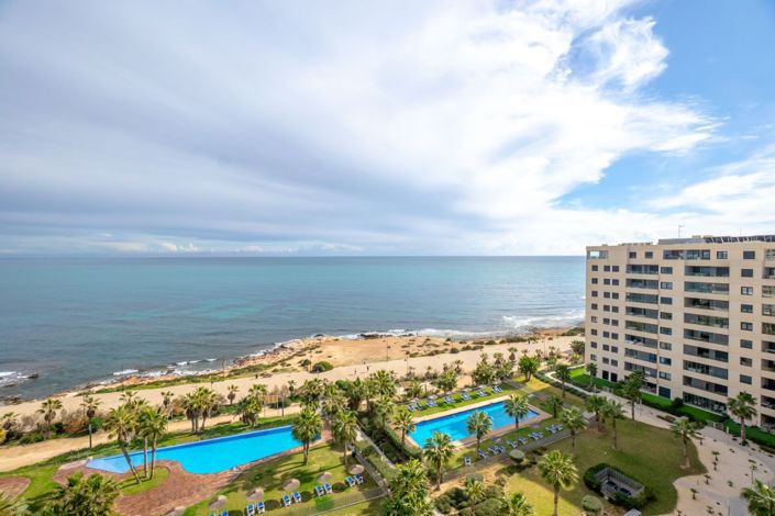 Image No.33-4 Bed Property for sale