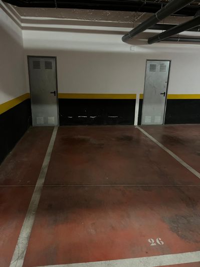 Image No.42-4 Bed Property for sale