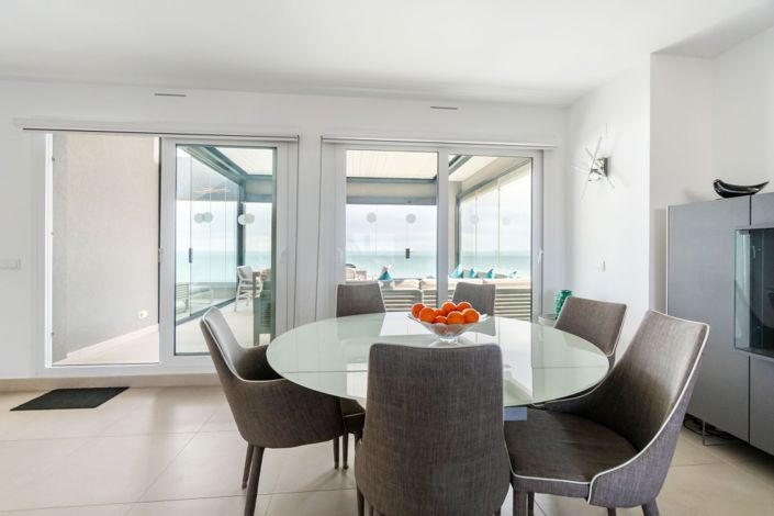 Image No.6-4 Bed Property for sale