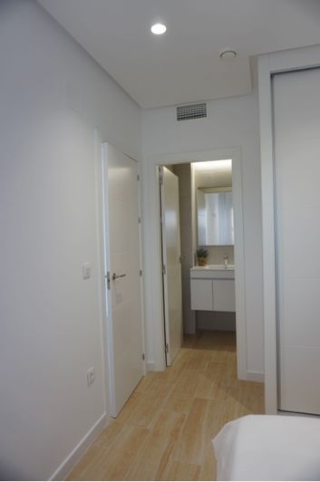Image No.14-3 Bed Property for sale