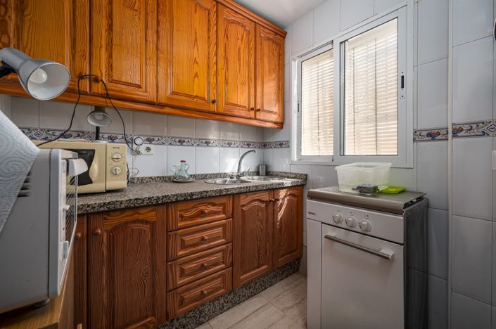 Image No.10-4 Bed Townhouse for sale