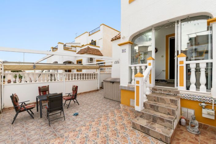 Image No.3-3 Bed Townhouse for sale