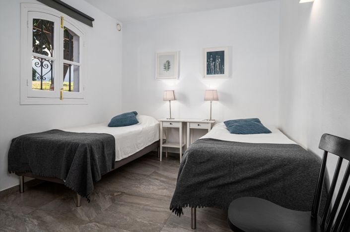 Image No.16-2 Bed Villa for sale