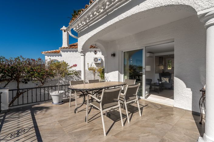 Image No.19-2 Bed Villa for sale