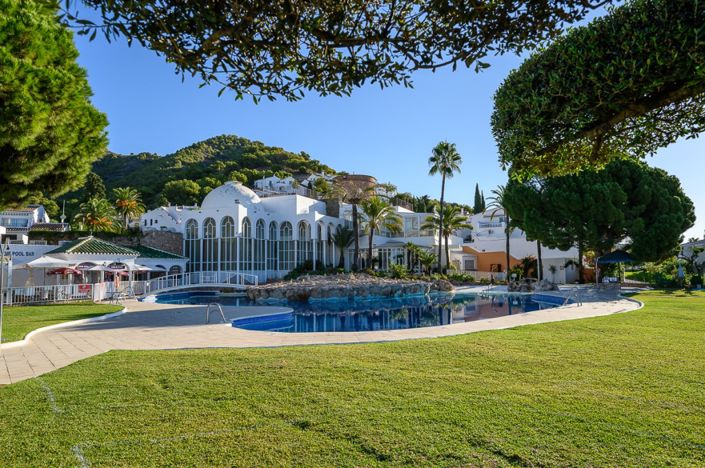 Image No.28-2 Bed Villa for sale