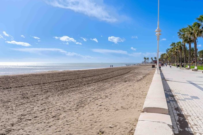 Image No.16-3 Bed Apartment for sale