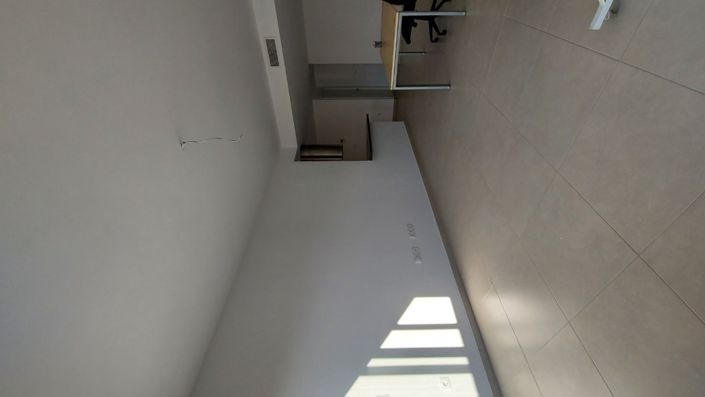 Image No.11-3 Bed Property for sale