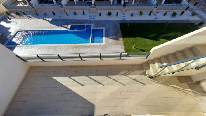 Image No.14-3 Bed Property for sale