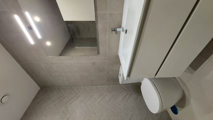 Image No.7-3 Bed Property for sale