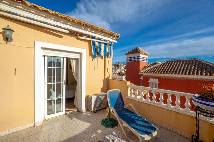 Image No.19-3 Bed Villa for sale