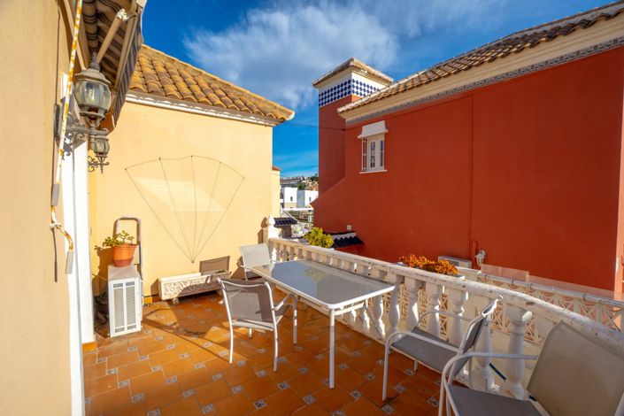 Image No.24-3 Bed Villa for sale