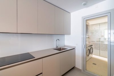 bzpaap121463047811024v06127