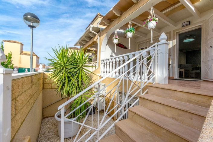 Image No.21-Jumelé de 4 chambres à vendre à Orihuela