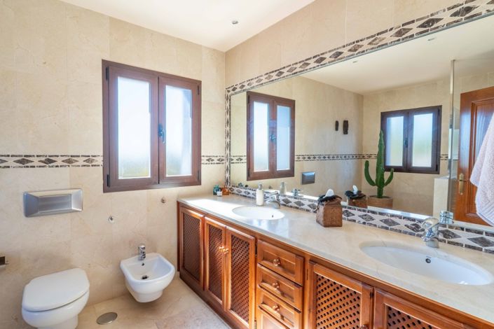 Image No.17-Villa de 3 chambres à vendre à Marbella