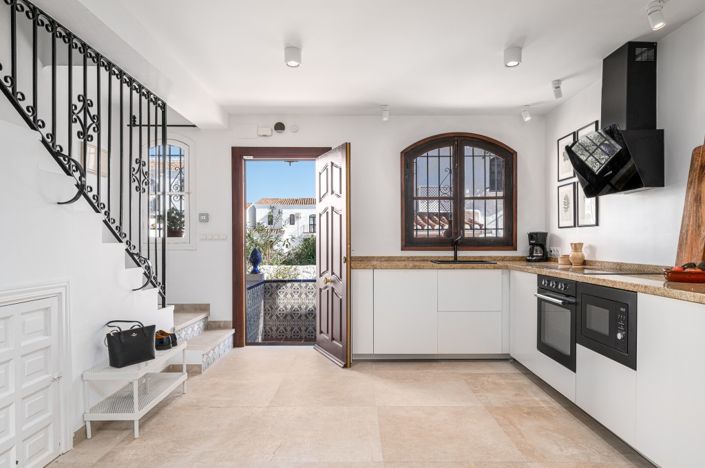 Image No.3-Villa de 2 chambres à vendre à Nerja