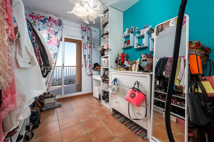 Image No.7-Jumelé de 4 chambres à vendre à Torrox