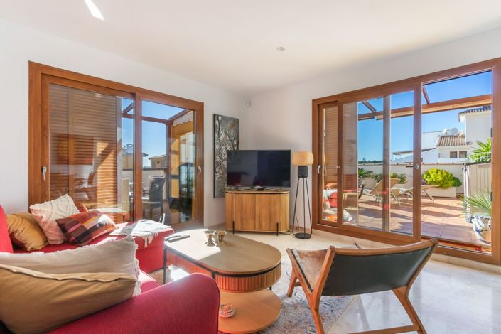 Image No.4-2 Bed Property for sale